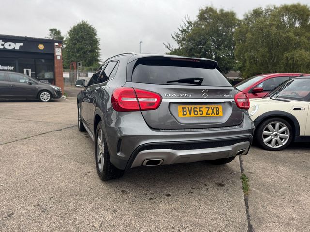 Mercedes-Benz GLA 2.1 GLA220d AMG Line (Premium Plus) 7G-DCT 4MATIC Euro 6 (s/s) 5dr (2015) - Picture 6