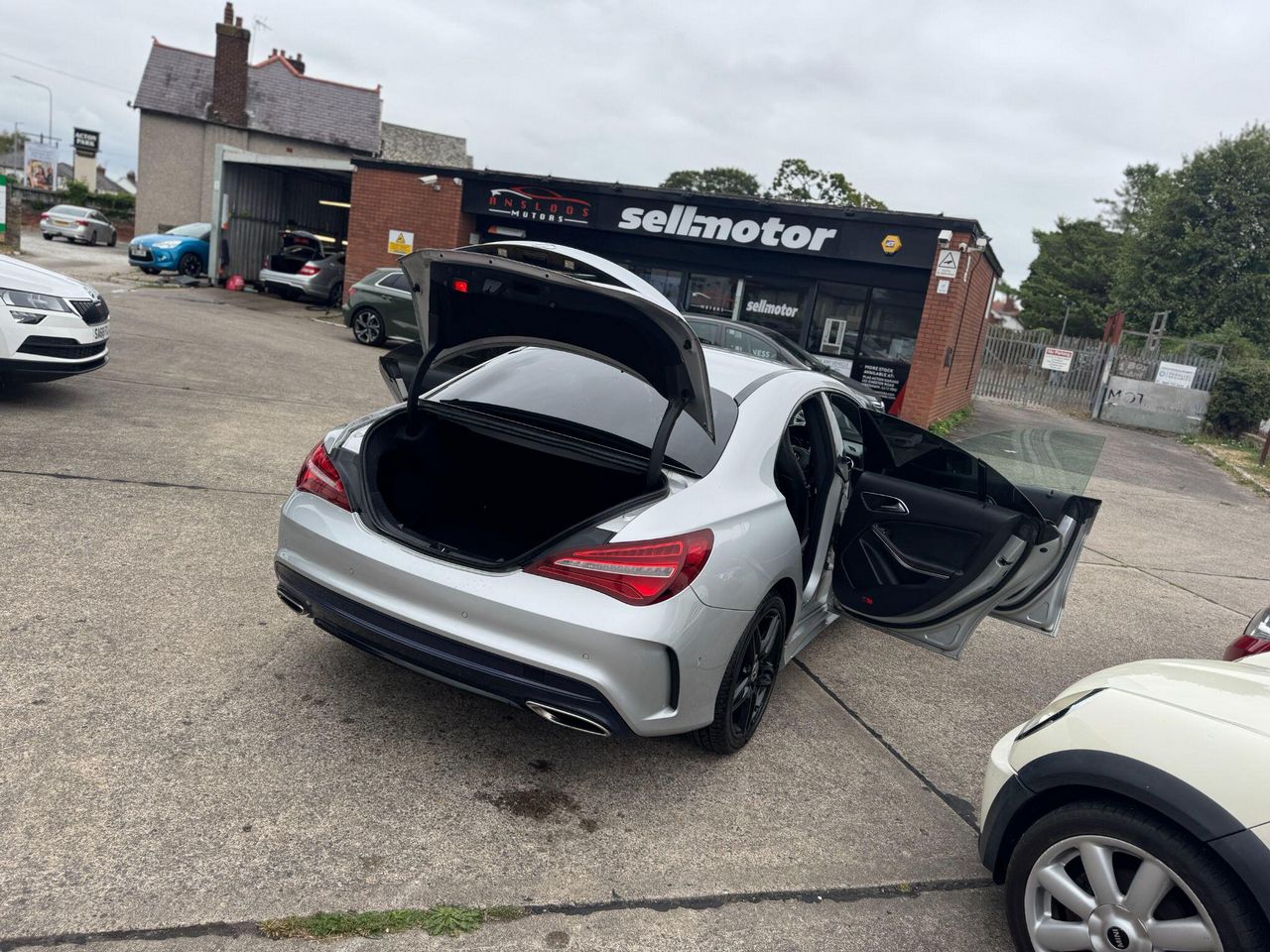 Mercedes-Benz CLA 1.6 CLA180 AMG Line Coupe Euro 6 (s/s) 4dr - Picture 13 of 19