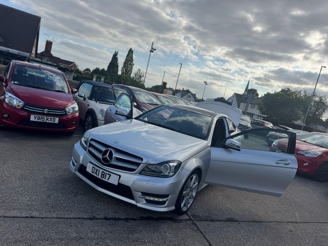 Mercedes-Benz C Class 2.1 C220 CDI AMG Sport Edition G-Tronic+ Euro 5 (s/s) 2dr (2015) - Picture 20