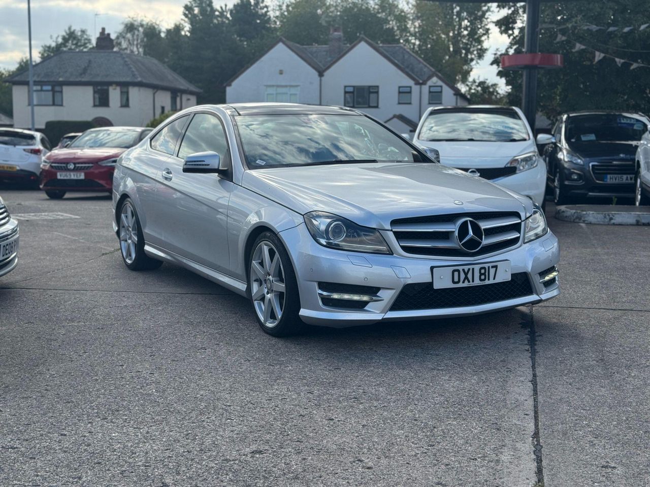 Mercedes-Benz C Class 2.1 C220 CDI AMG Sport Edition G-Tronic+ Euro 5 (s/s) 2dr - Picture 5 of 20