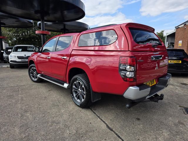 Mitsubishi L200 2.2 DI-D DC Barbarian 4WD Euro 6 (s/s) 4dr (2021) - Picture 11