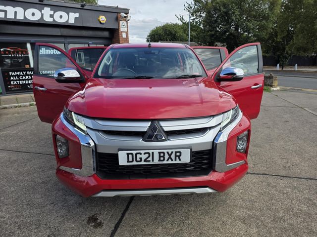 Mitsubishi L200 2.2 DI-D DC Barbarian 4WD Euro 6 (s/s) 4dr (2021) - Picture 6