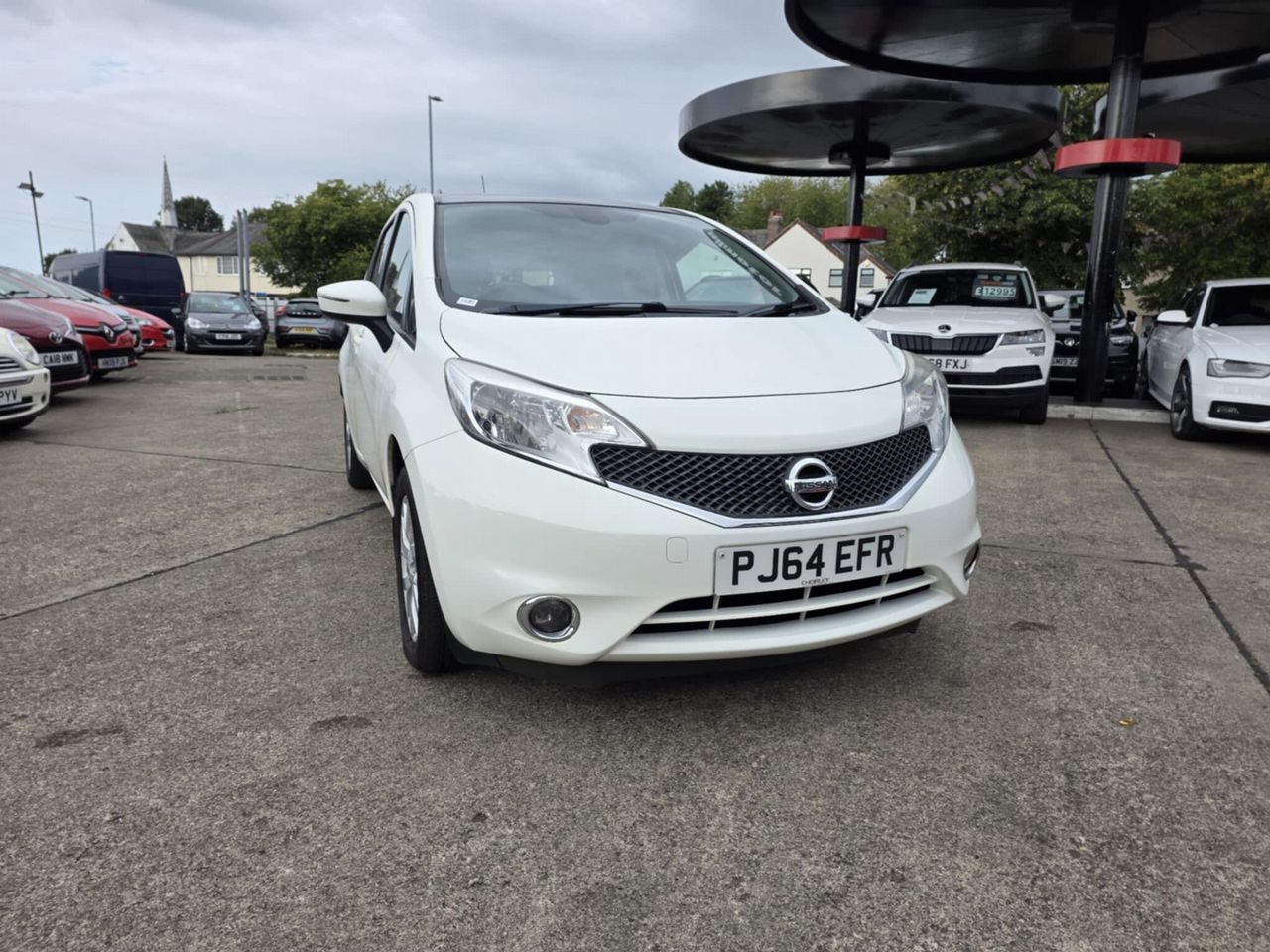 Nissan Note 1.2 12V Acenta Premium Euro 5 (s/s) 5dr - Picture 7 of 21