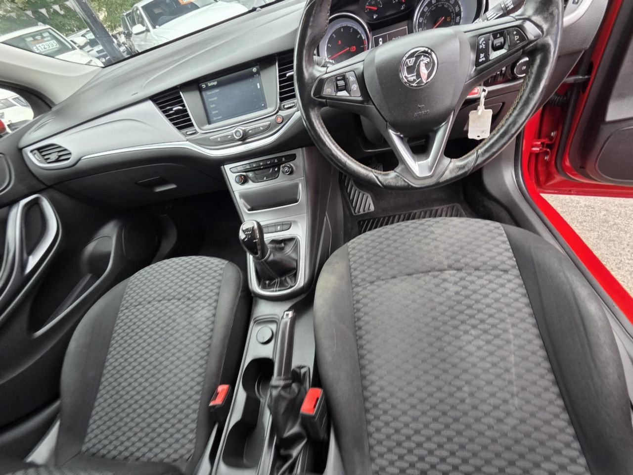 Vauxhall Astra 1.4i Energy Euro 6 5dr - Picture 14 of 20