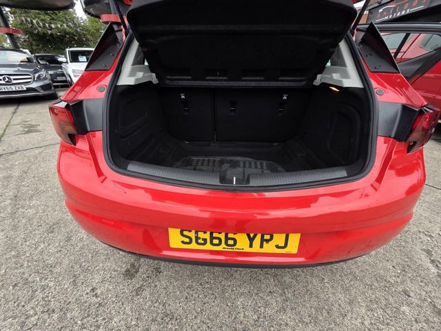 Vauxhall Astra 1.4i Energy Euro 6 5dr (2016) - Picture 18