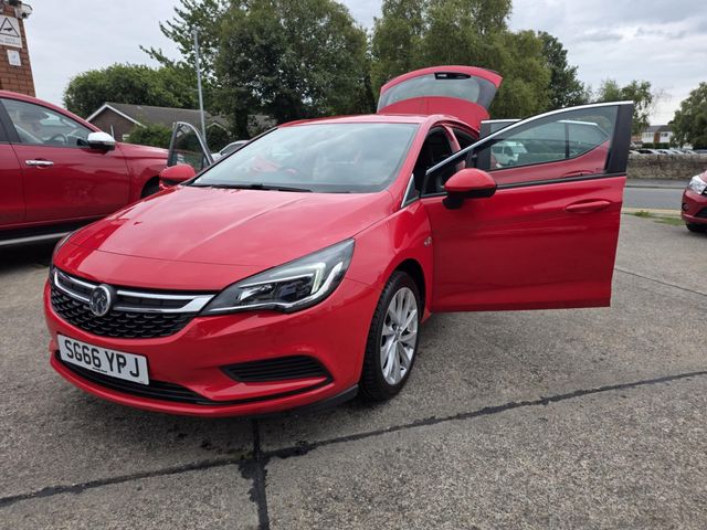 Vauxhall Astra 1.4i Energy Euro 6 5dr (2016) - Picture 8