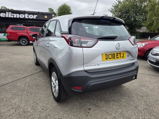 Vauxhall Crossland X 1.6 Turbo D ecoTEC SE Nav Euro 6 (s/s) 5dr (2018) - Picture 11