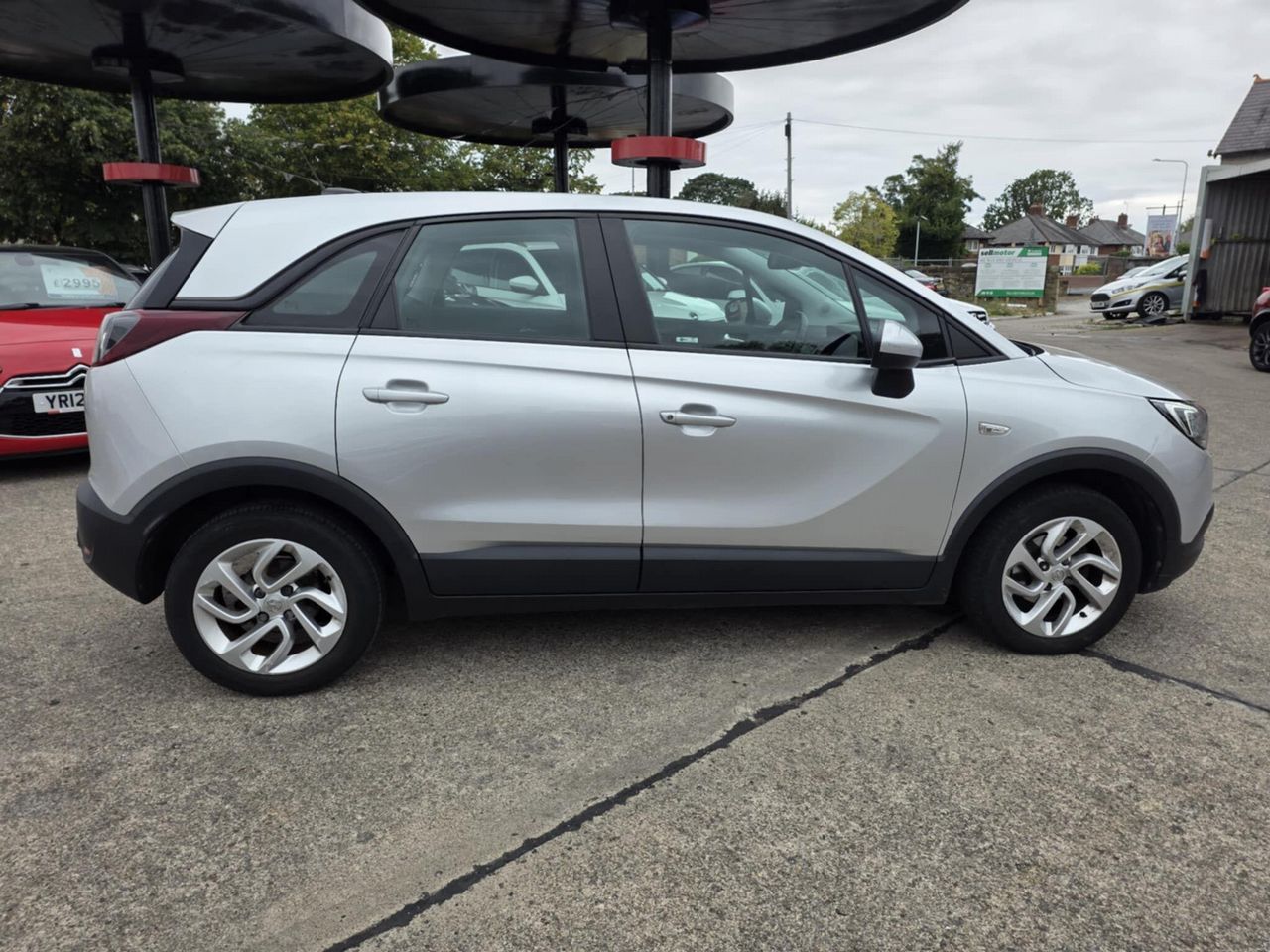 Vauxhall Crossland X 1.6 Turbo D ecoTEC SE Nav Euro 6 (s/s) 5dr - Picture 14 of 21