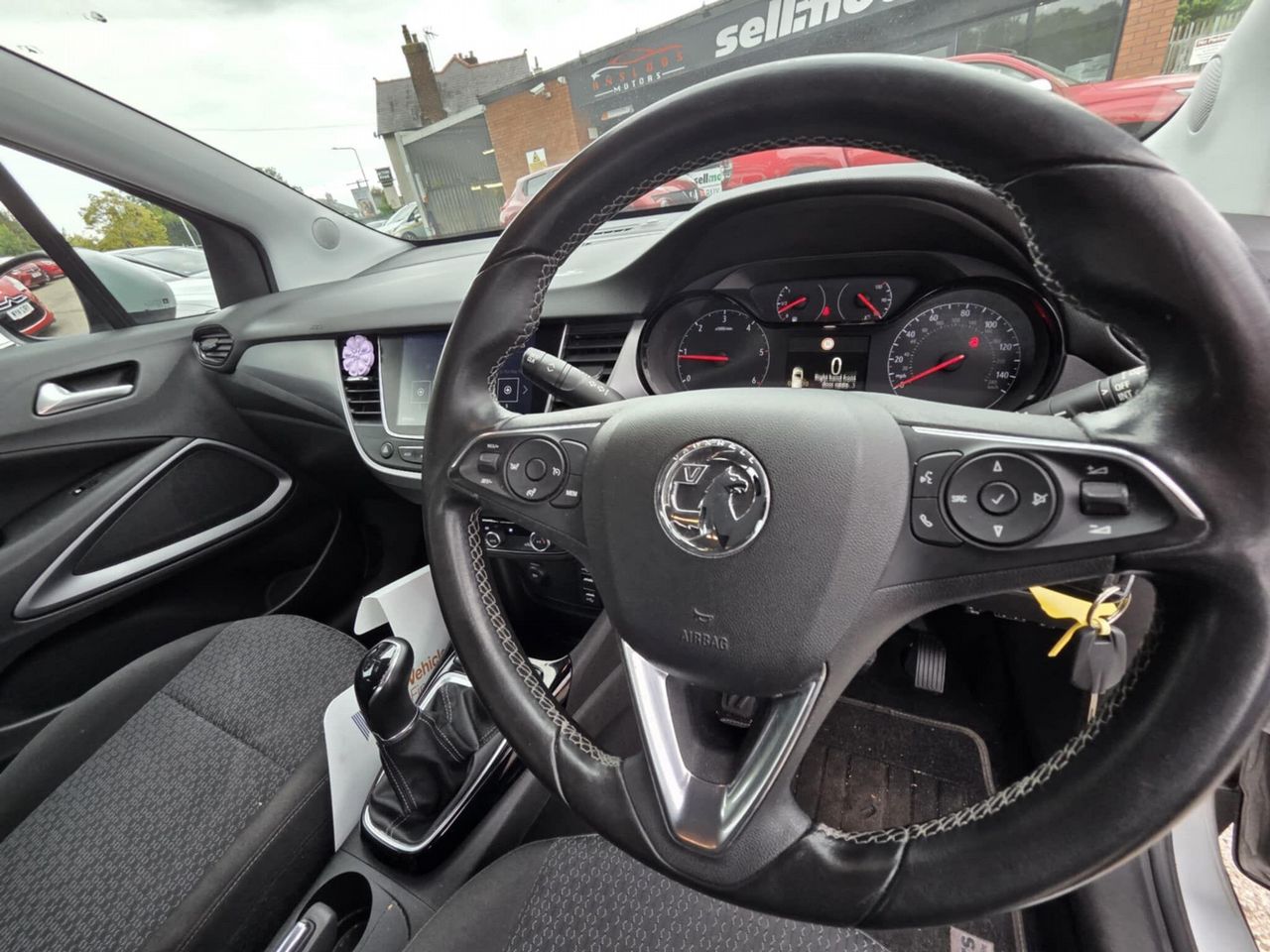Vauxhall Crossland X 1.6 Turbo D ecoTEC SE Nav Euro 6 (s/s) 5dr - Picture 21 of 21