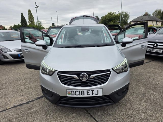 Vauxhall Crossland X 1.6 Turbo D ecoTEC SE Nav Euro 6 (s/s) 5dr (2018) - Picture 8