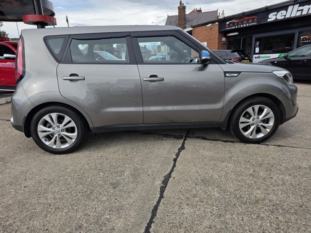 Kia Soul 1.6 GDi Connect Euro 5 5dr (2014) - Picture 11