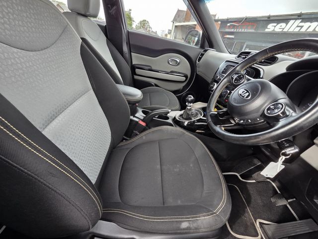 Kia Soul 1.6 GDi Connect Euro 5 5dr (2014) - Picture 14