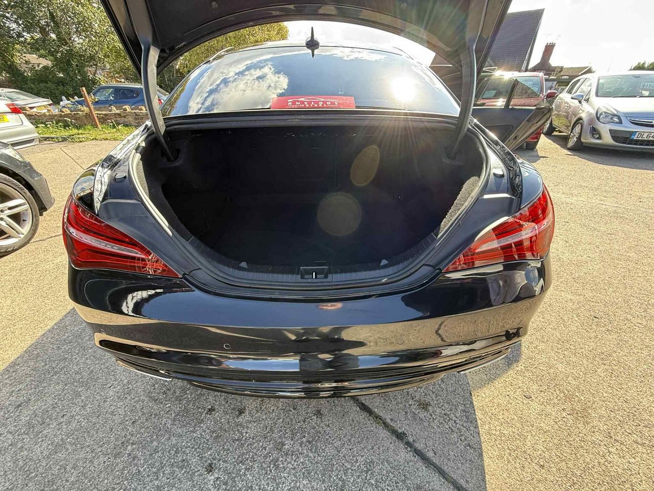 Mercedes-Benz CLA 2.1 CLA220d AMG Line Night Edition (Plus) Coupe 7G-DCT Euro 6 (s/s) 4dr - Picture 11 of 12