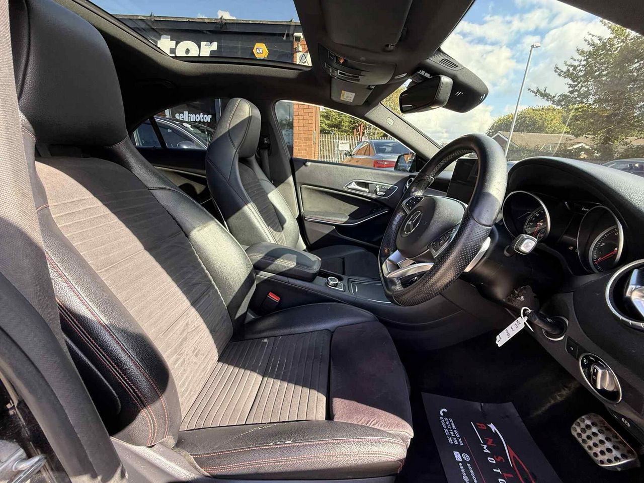 Mercedes-Benz CLA 2.1 CLA220d AMG Line Night Edition (Plus) Coupe 7G-DCT Euro 6 (s/s) 4dr - Picture 9 of 12