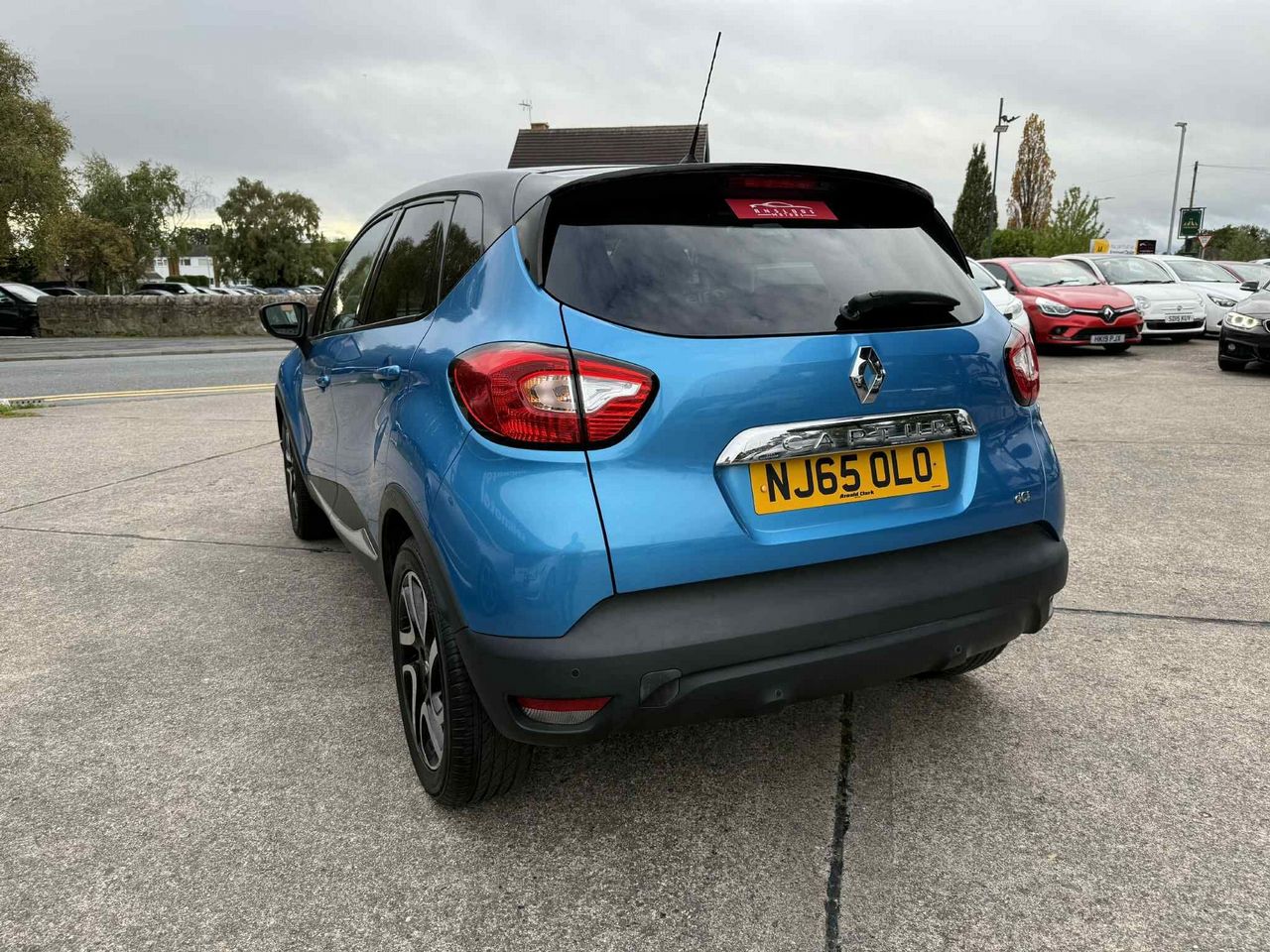 Renault Captur 1.5 dCi ENERGY Dynamique S Nav Euro 6 (s/s) 5dr - Picture 10 of 20
