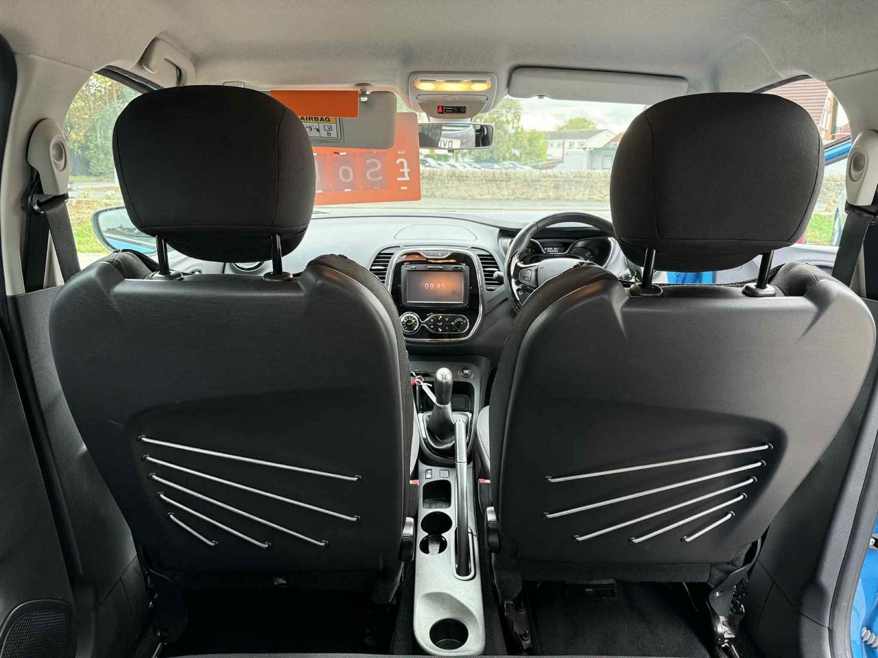 Renault Captur 1.5 dCi ENERGY Dynamique S Nav Euro 6 (s/s) 5dr - Picture 18 of 20