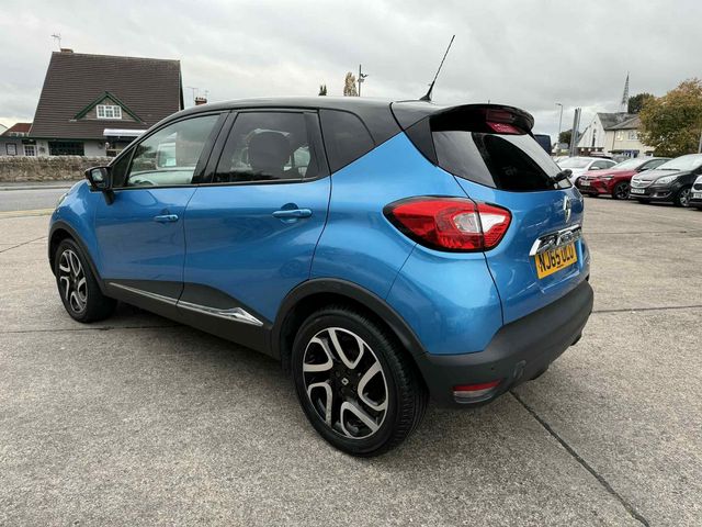 Renault Captur 1.5 dCi ENERGY Dynamique S Nav Euro 6 (s/s) 5dr (2015) - Picture 4