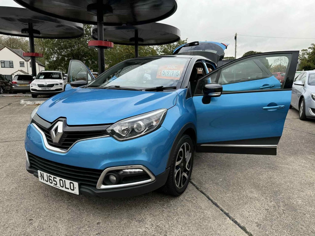 Renault Captur 1.5 dCi ENERGY Dynamique S Nav Euro 6 (s/s) 5dr - Picture 8 of 20