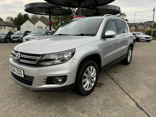 Volkswagen Tiguan 2.0 TDI BlueMotion Tech Match DSG 4WD Euro 5 (s/s) 5dr (2014) - Picture 3