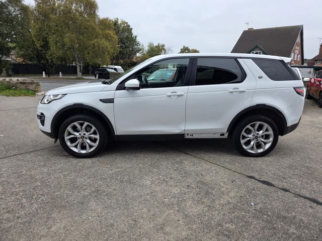 Land Rover Discovery Sport 2.0 TD4 HSE Auto 4WD Euro 6 (s/s) 5dr (2015) - Picture 10