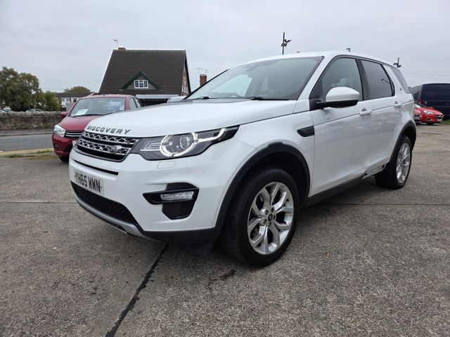 Land Rover Discovery Sport 2.0 TD4 HSE Auto 4WD Euro 6 (s/s) 5dr (2015) - Picture 8