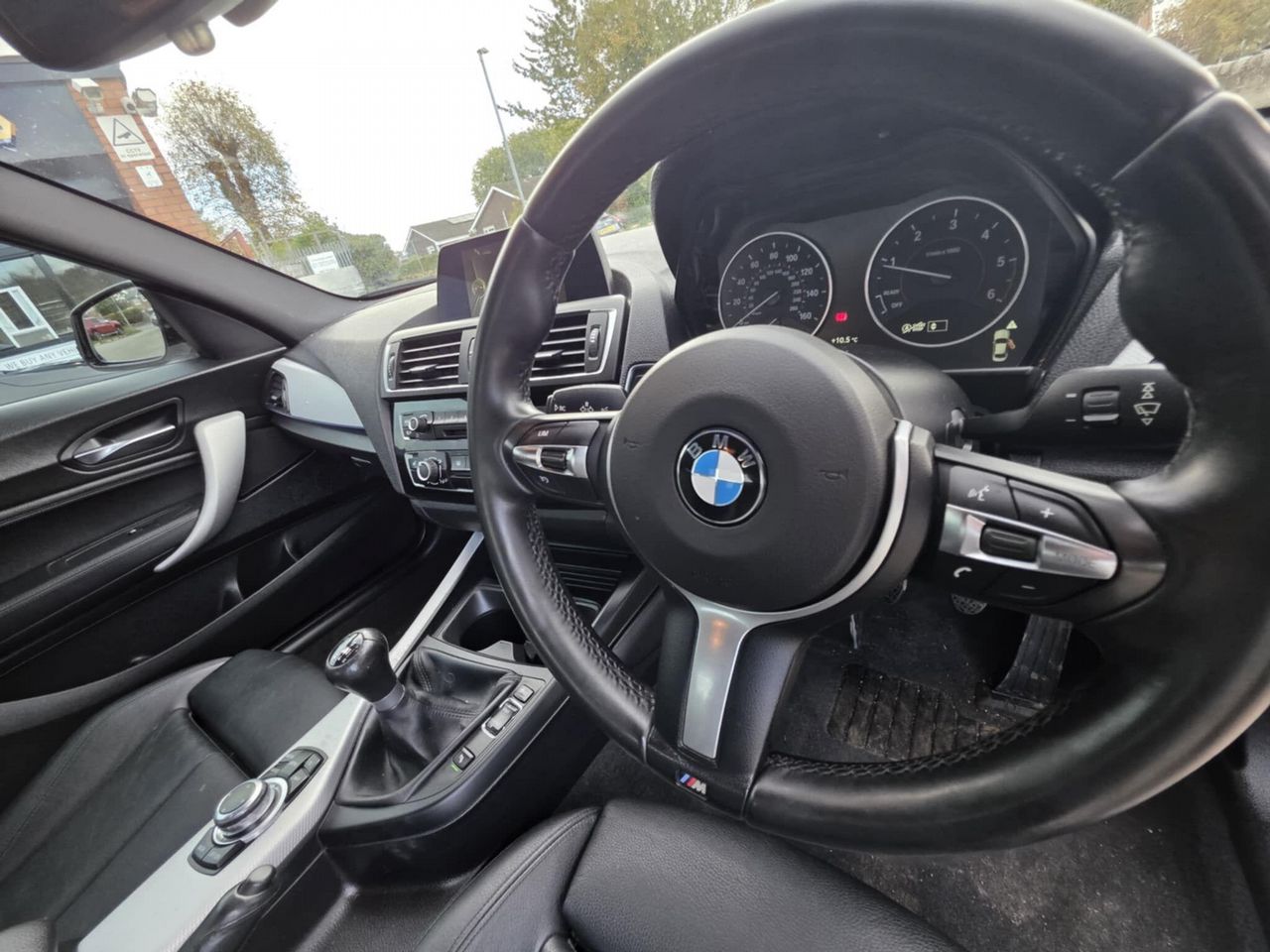 BMW 2 Series 2.0 220d M Sport Euro 6 (s/s) 2dr - Picture 18 of 18