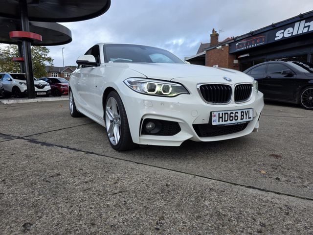 BMW 2 Series 2.0 220d M Sport Euro 6 (s/s) 2dr (2016) - Picture 5