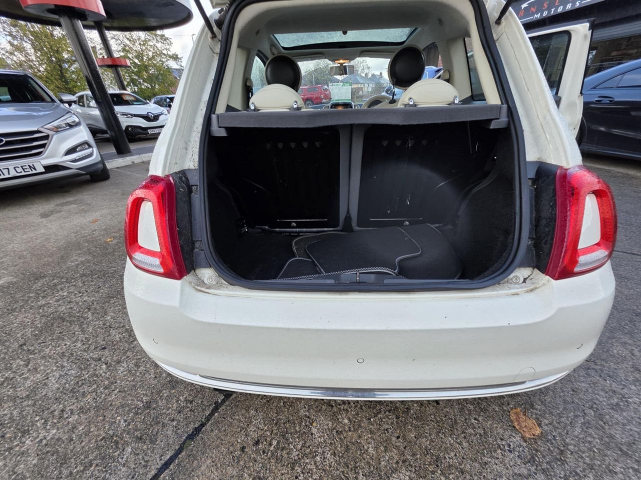 Fiat 500 1.2 Lounge Euro 6 (s/s) 3dr - Picture 15 of 16
