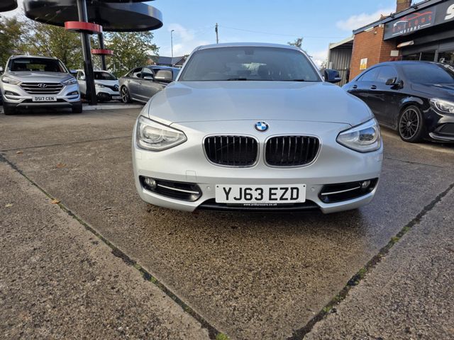BMW 1 Series 2.0 120d Sport Euro 5 (s/s) 5dr (2013) - Picture 2