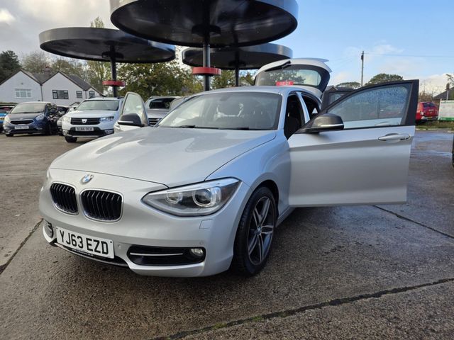 BMW 1 Series 2.0 120d Sport Euro 5 (s/s) 5dr (2013) - Picture 8