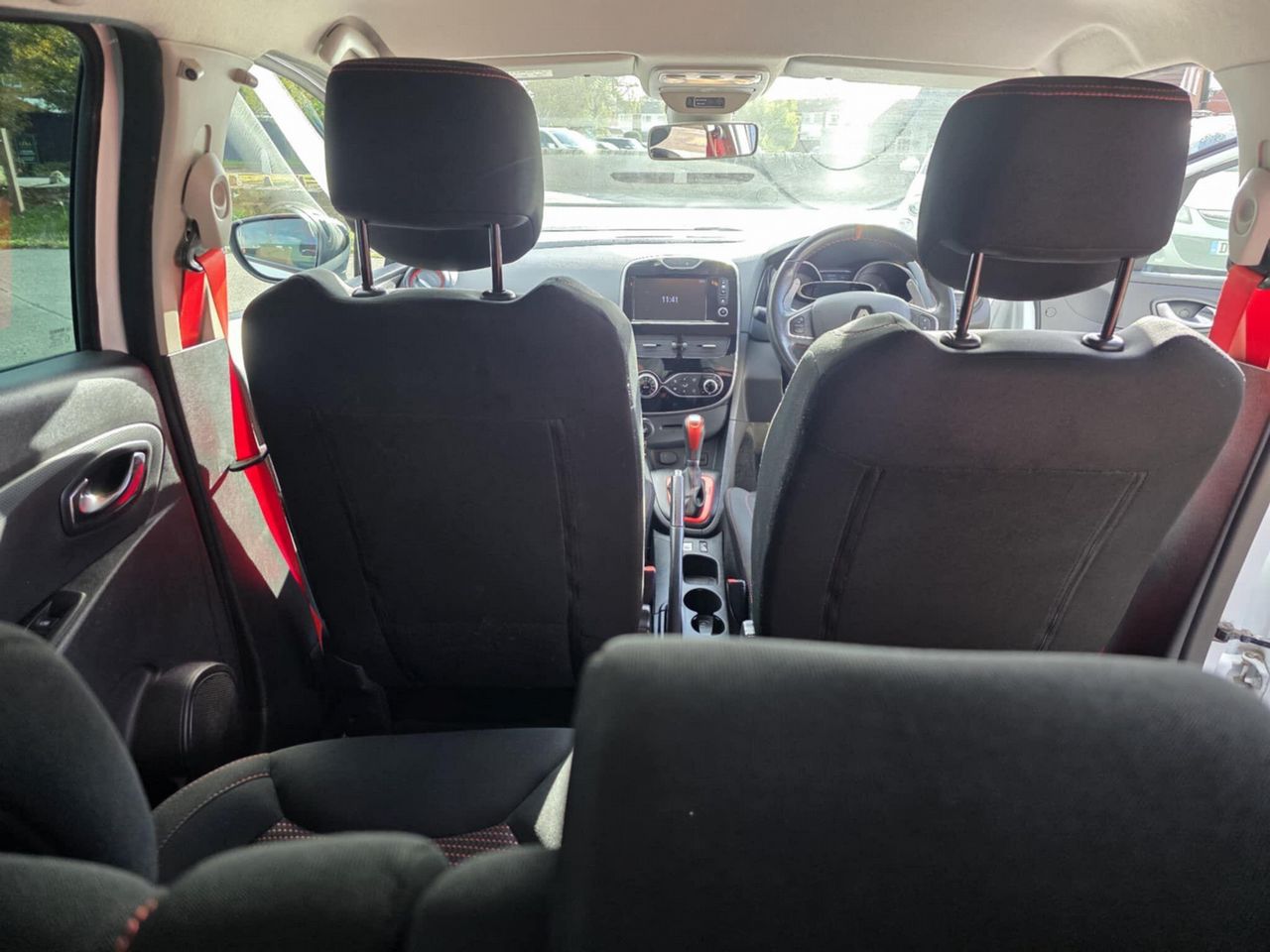 Renault Clio 1.6 TCe Renaultsport Nav Trophy Auto Euro 6 (s/s) 5dr - Picture 18 of 23