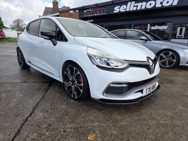 Renault Clio 1.6 TCe Renaultsport Nav Trophy Auto Euro 6 (s/s) 5dr (2016) - Picture 5