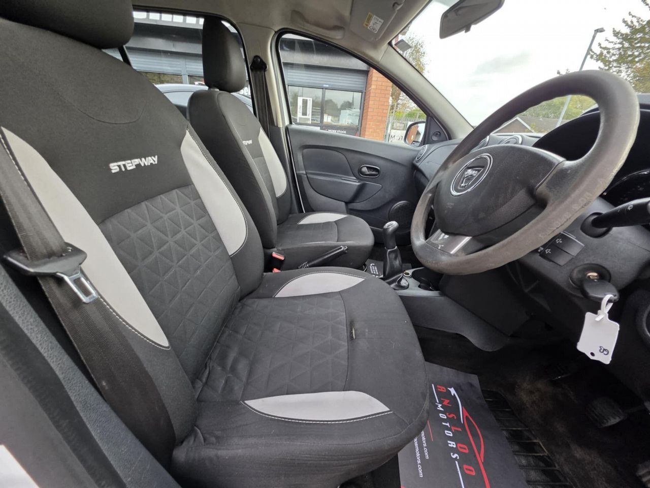 Dacia Sandero Stepway 1.5 dCi Ambiance Euro 6 (s/s) 5dr - Picture 15 of 20