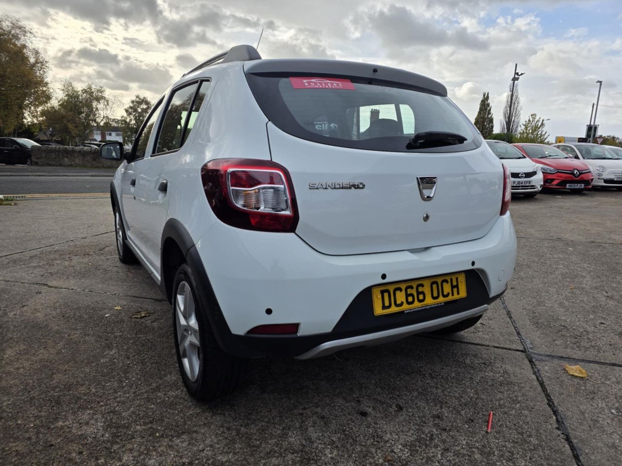 Dacia Sandero Stepway 1.5 dCi Ambiance Euro 6 (s/s) 5dr - Picture 8 of 20