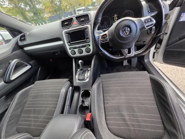 Volkswagen Scirocco 1.4 TSI DSG Euro 5 3dr (2009) - Picture 14