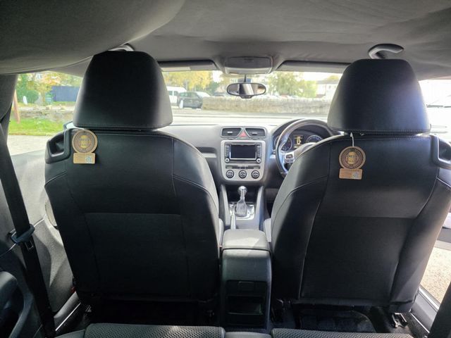 Volkswagen Scirocco 1.4 TSI DSG Euro 5 3dr (2009) - Picture 18