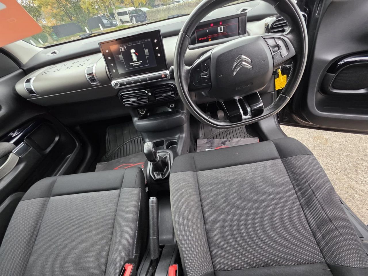 Citroen C4 Cactus 1.6 BlueHDi Flair Euro 6 5dr - Picture 14 of 19