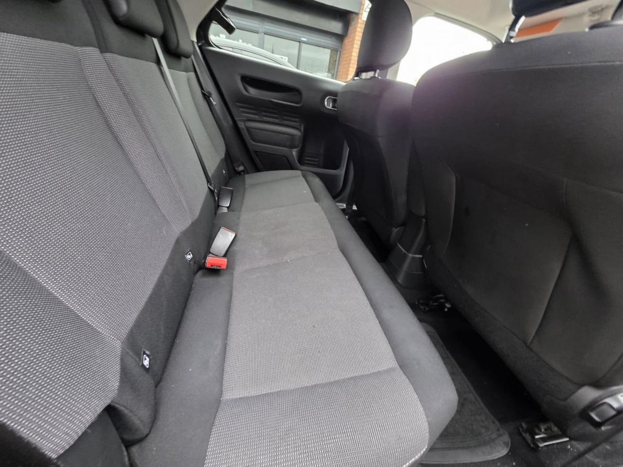 Citroen C4 Cactus 1.6 BlueHDi Flair Euro 6 5dr - Picture 18 of 19