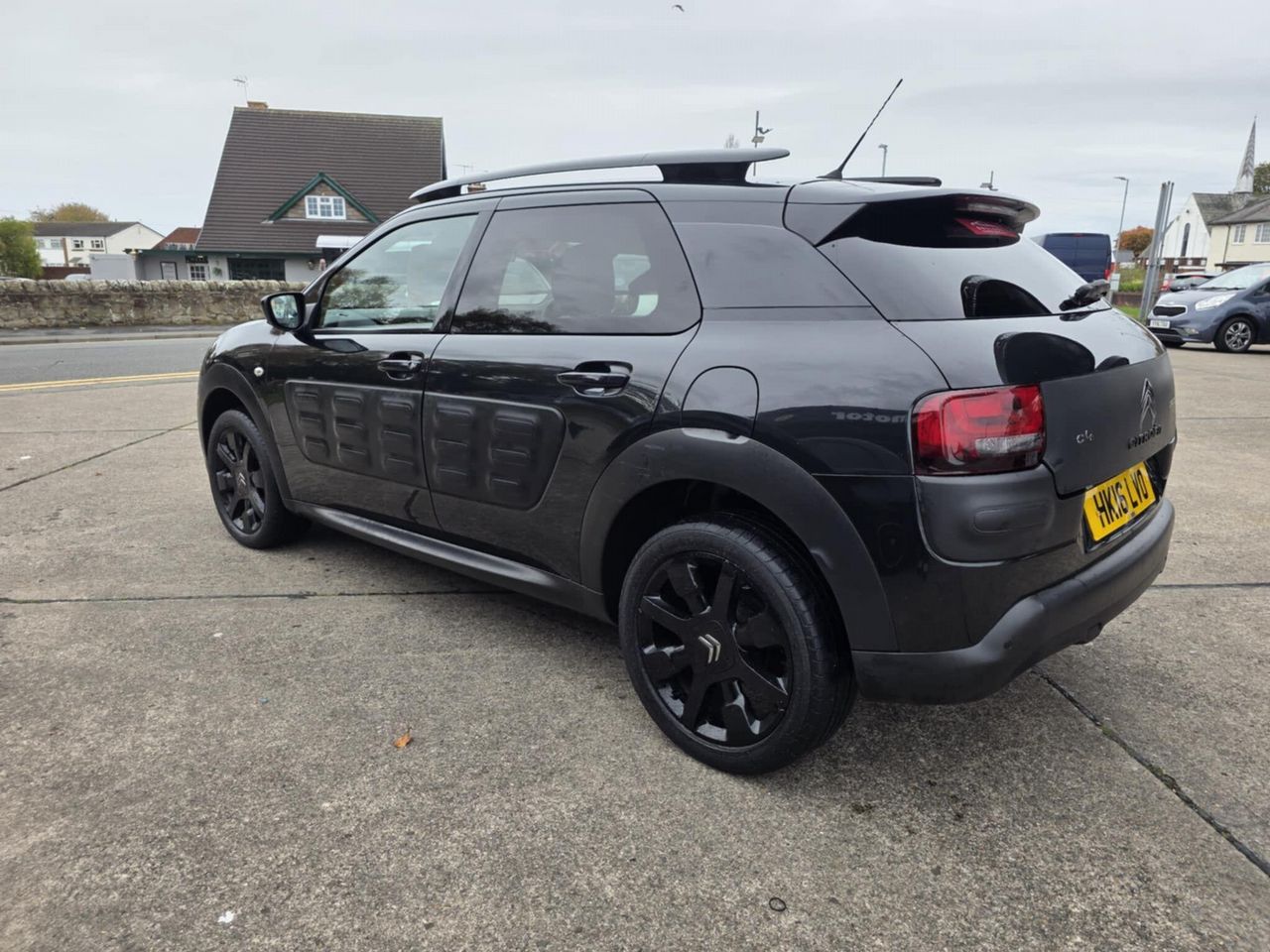 Citroen C4 Cactus 1.6 BlueHDi Flair Euro 6 5dr - Picture 4 of 19