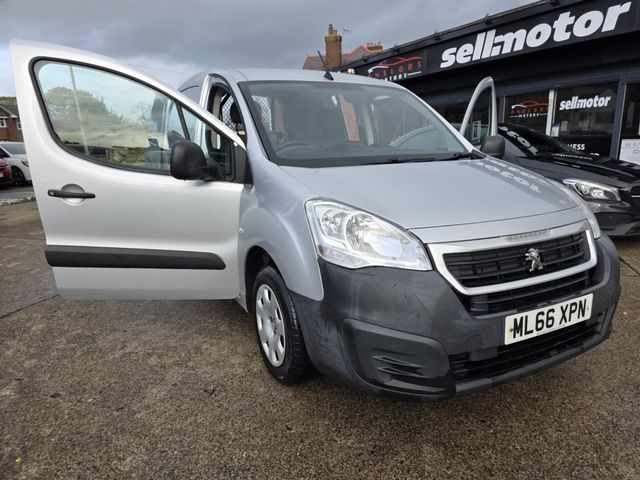 Peugeot Partner 1.6 BlueHDi 854 Professional L1 5dr (2016) - Picture 10