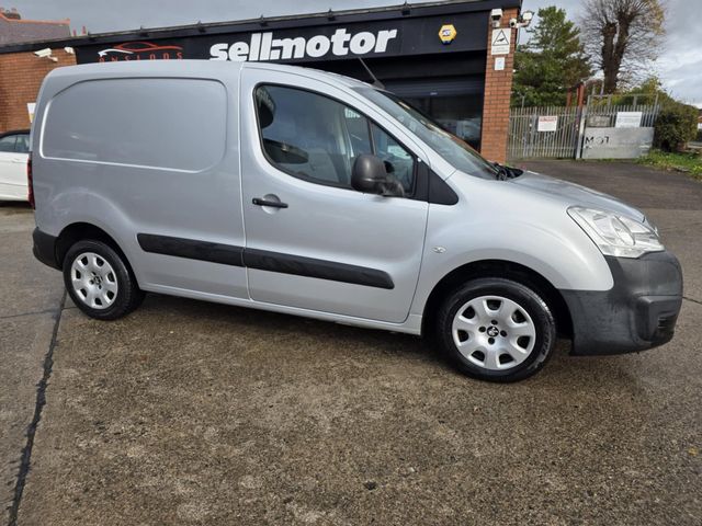 Peugeot Partner 1.6 BlueHDi 854 Professional L1 5dr (2016) - Picture 11