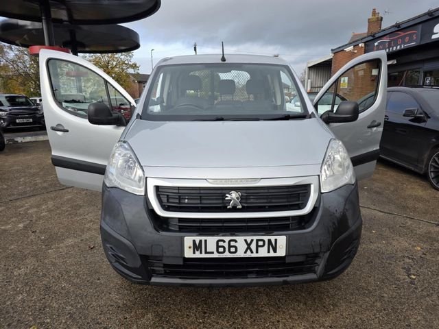 Peugeot Partner 1.6 BlueHDi 854 Professional L1 5dr (2016) - Picture 13