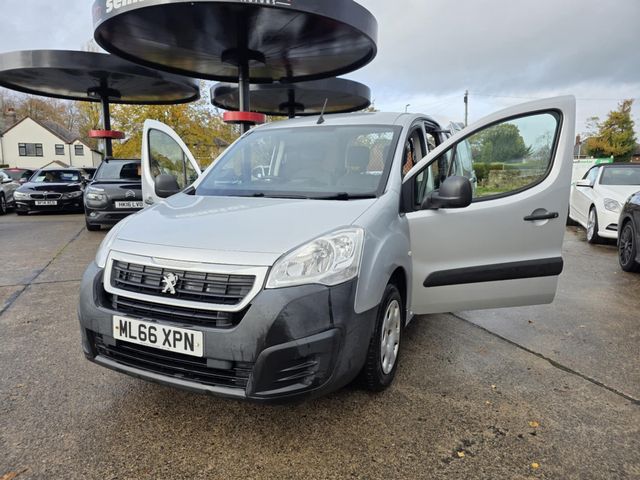 Peugeot Partner 1.6 BlueHDi 854 Professional L1 5dr (2016) - Picture 4