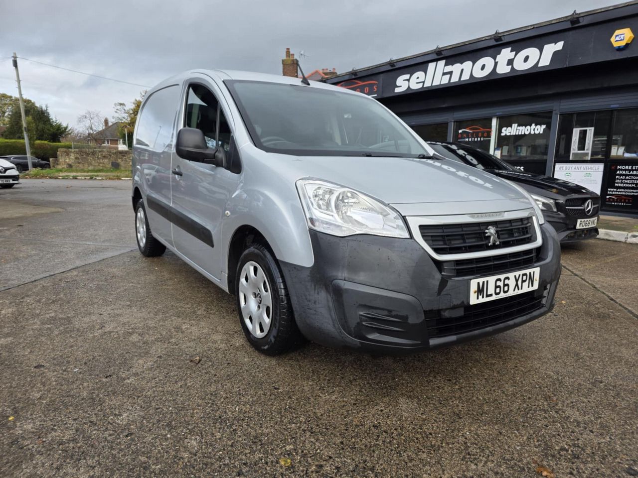 Peugeot Partner 1.6 BlueHDi 854 Professional L1 5dr - Picture 5 of 19