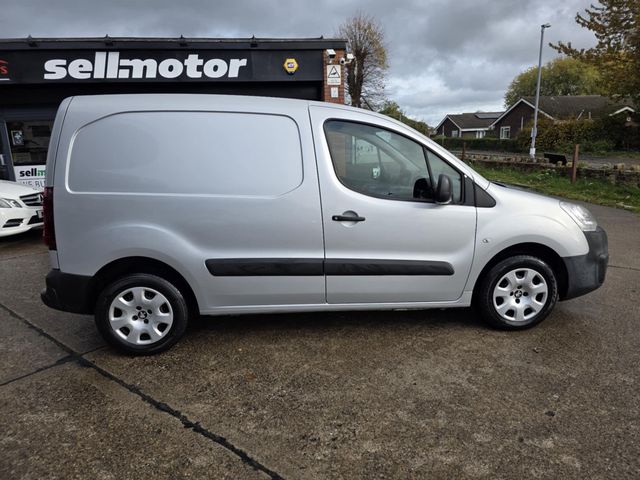 Peugeot Partner 1.6 BlueHDi 854 Professional L1 5dr (2016) - Picture 9