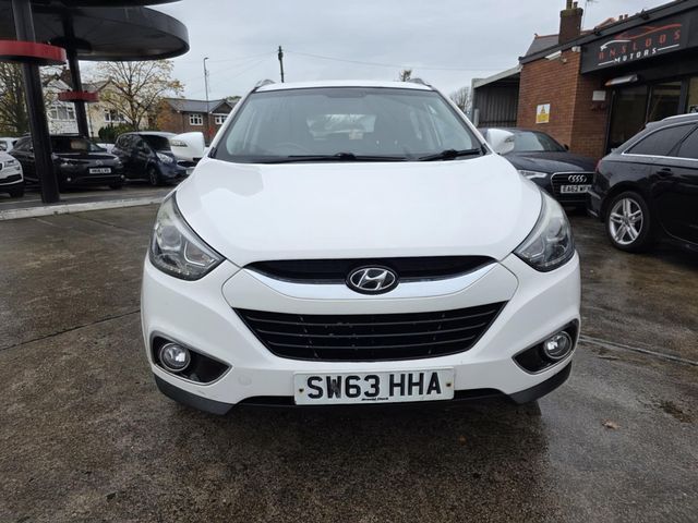 Hyundai ix35 2.0 CRDi SE 4WD Euro 5 5dr (Nav) (2013) - Picture 2