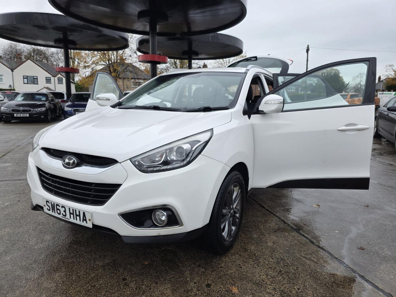 Hyundai ix35 2.0 CRDi SE 4WD Euro 5 5dr (Nav) - Picture 7 of 18