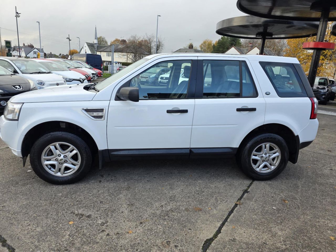 Land Rover Freelander 2 2.2 TD4 S 4WD Euro 5 (s/s) 5dr - Picture 10 of 18