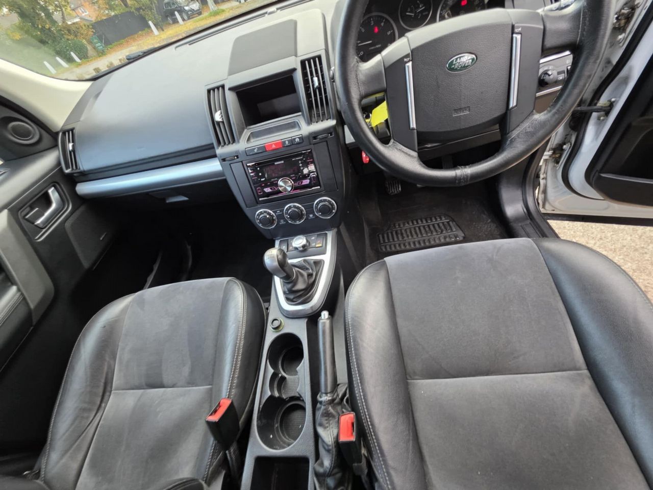 Land Rover Freelander 2 2.2 TD4 S 4WD Euro 5 (s/s) 5dr - Picture 13 of 18