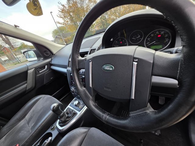 Land Rover Freelander 2 2.2 TD4 S 4WD Euro 5 (s/s) 5dr (2011) - Picture 18